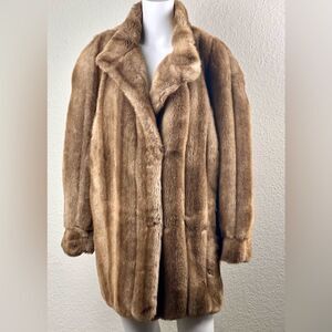 Vintage Style VI Ltd Faux  Fur Coat